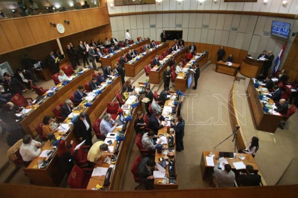Proyecto que busca convertir contrabando en crimen tiene dictamen de ratificación