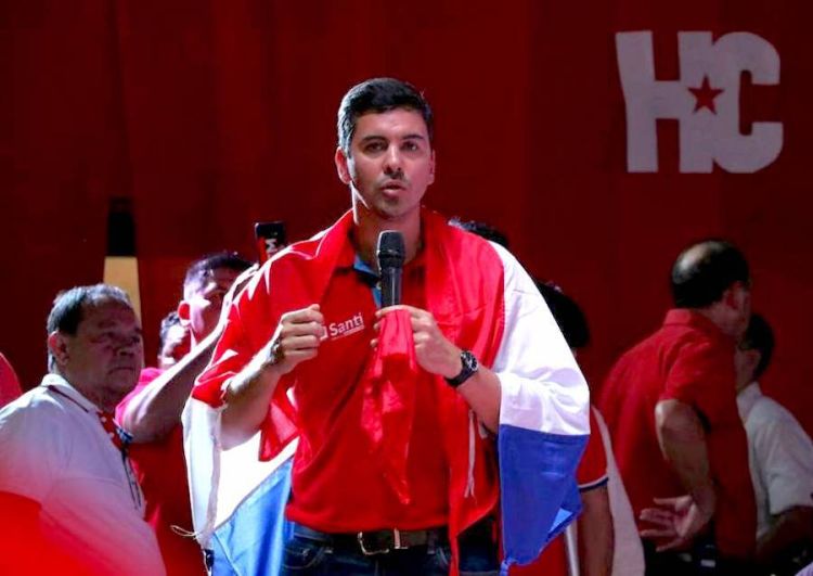 Peña asegura que le triplica en encuestas a Velázquez