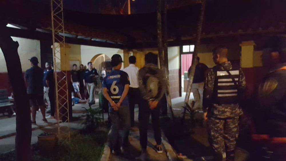 Redada policial deja más de 20 detenidos en Asunción