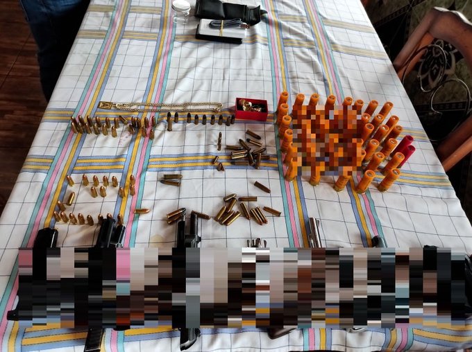 Desmantelan centro de provisión de armas para asaltos en Central