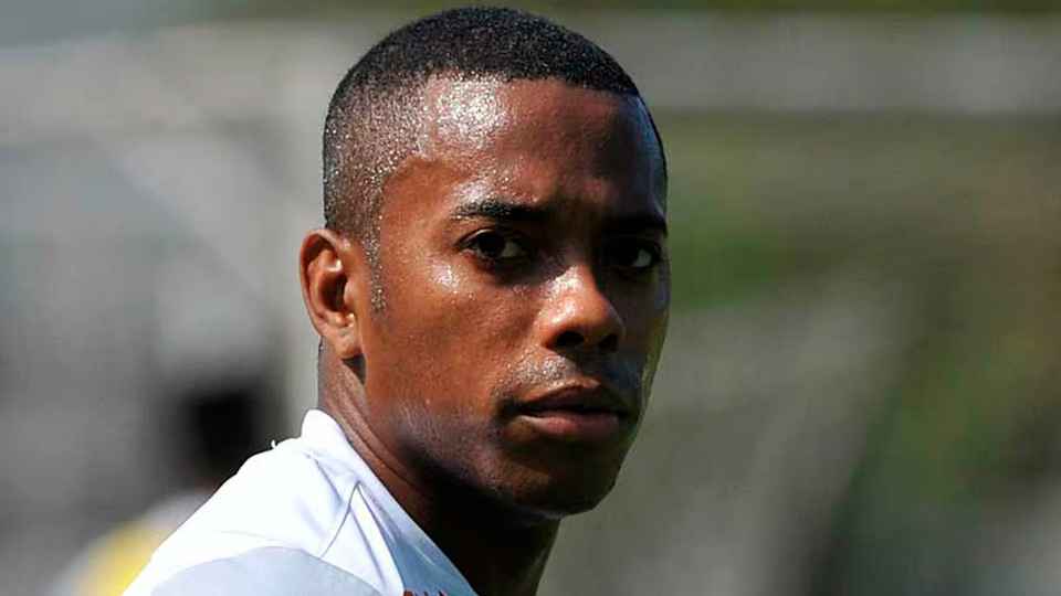 Justicia brasileña rechaza pedido de defensa de Robinho