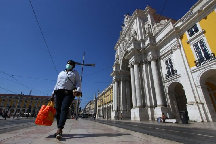 Covid-19: Italia y Portugal reanudan clases después de 6 meses