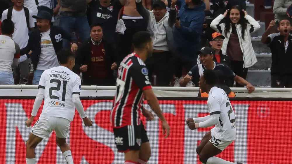 Liga de Quito gana, pero Lucas Moura deja abierta la llave
