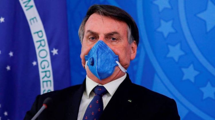 Bolsonaro incluye a gimnasios y peluquerías como actividades esenciales en Brasil