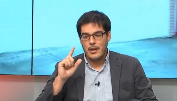 Sequera dice que para noviembre o diciembre se habilitaría el fútbol en las canchitas