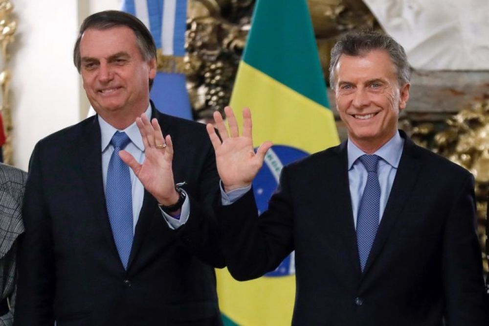 Argentina y Brasil negocian la creación de una moneda común