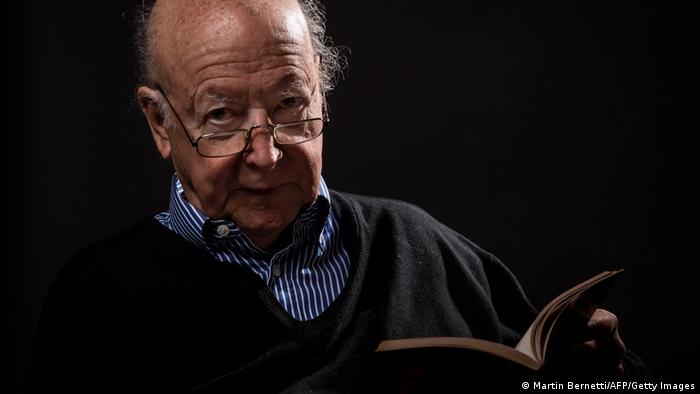 Murió el poeta chileno Jorge Edwards, autor de “Persona non grata”