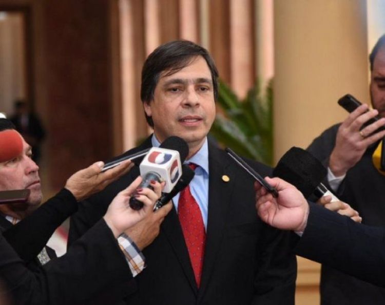 "No pertenezco a ningn grupo interno de la ANR ni de Lilian Samaniego", aclara titular del IPS