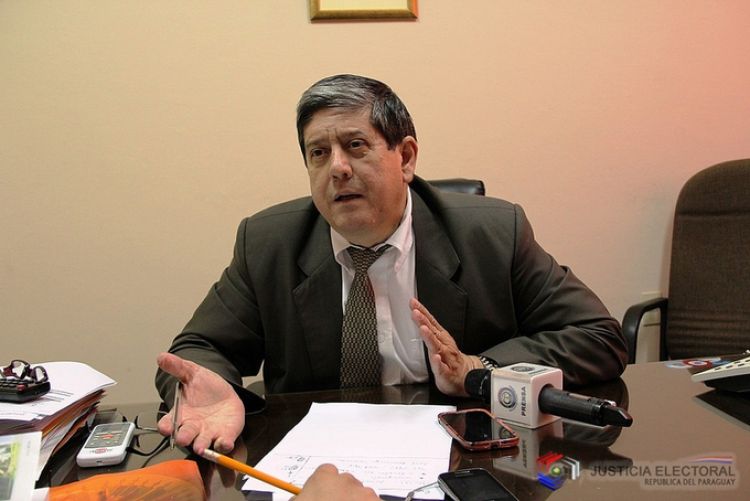 "No existe perjuicio real para realizar elecciones simultneas", afirma Ljubetic