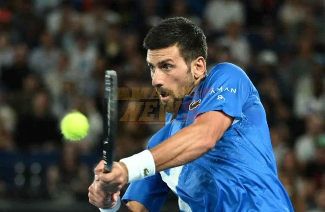 Djokovic y Alcaraz avanzaron a la segunda ronda en el Abierto de Australia