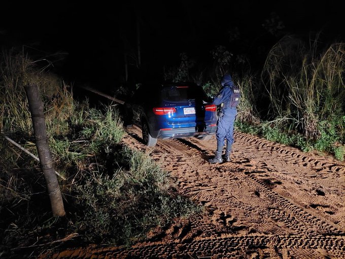 Violento asalto con toma de rehén en Caazapá