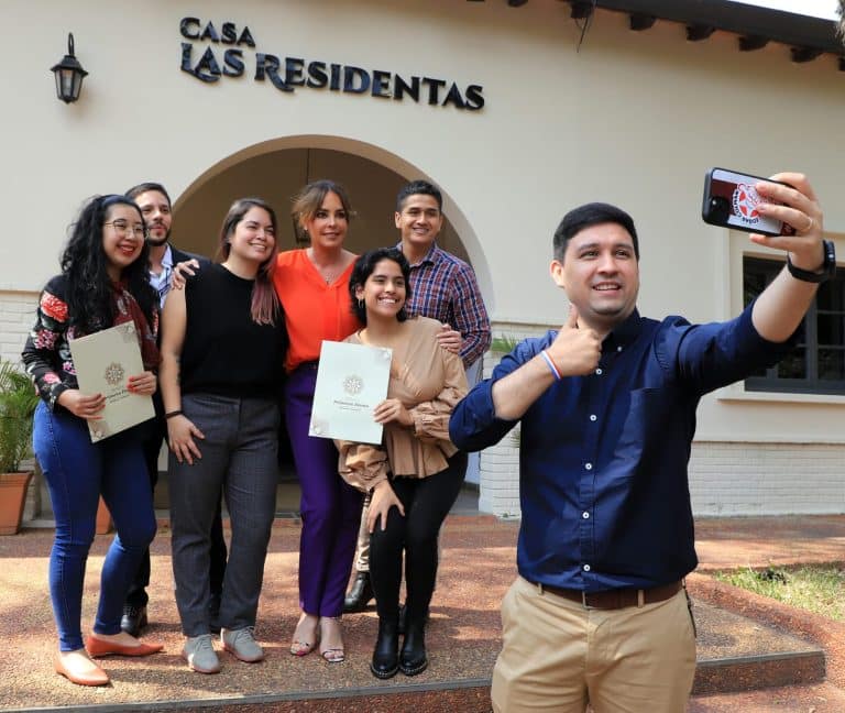 Jóvenes Mbarete viajarán a cumbre One Young World 2022