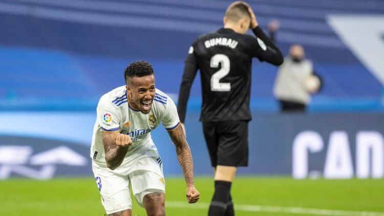 El Real Madrid salva un punto ante el Elche