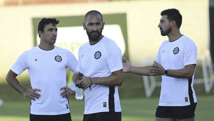 Un caso positivo en Olimpia en la antesala del clásico blanco y negro