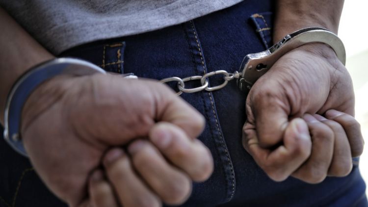 Detienen a concejal de Repatriación por supuesto abuso sexual de una menor
