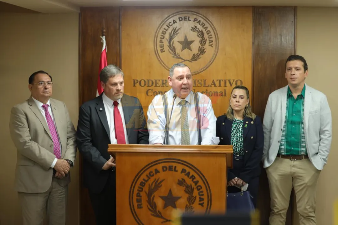 Desafuero de Marito no se estudiará este miércoles y lo convocan ante Comisión para el 1 de abril