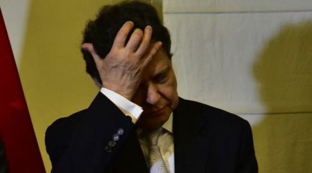 Euclides Acevedo a entorno de Marito: Son industriales de la adulonería, chupamedias clase A