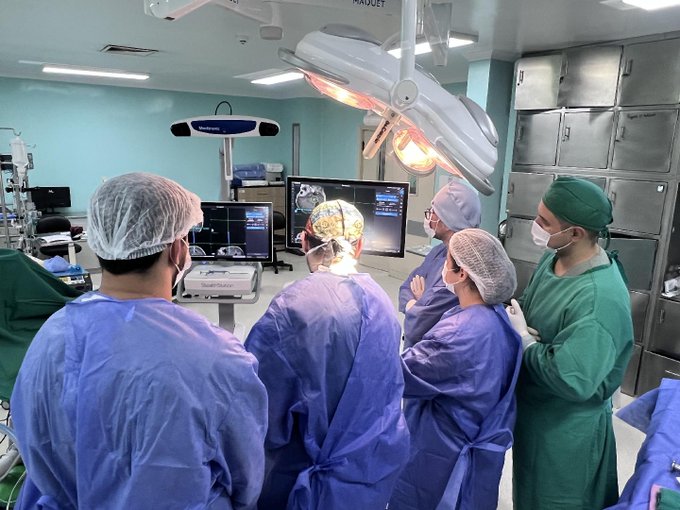 Primer neuronavegador del sistema de Salud Pública ya funciona en el Hospital Pediátrico