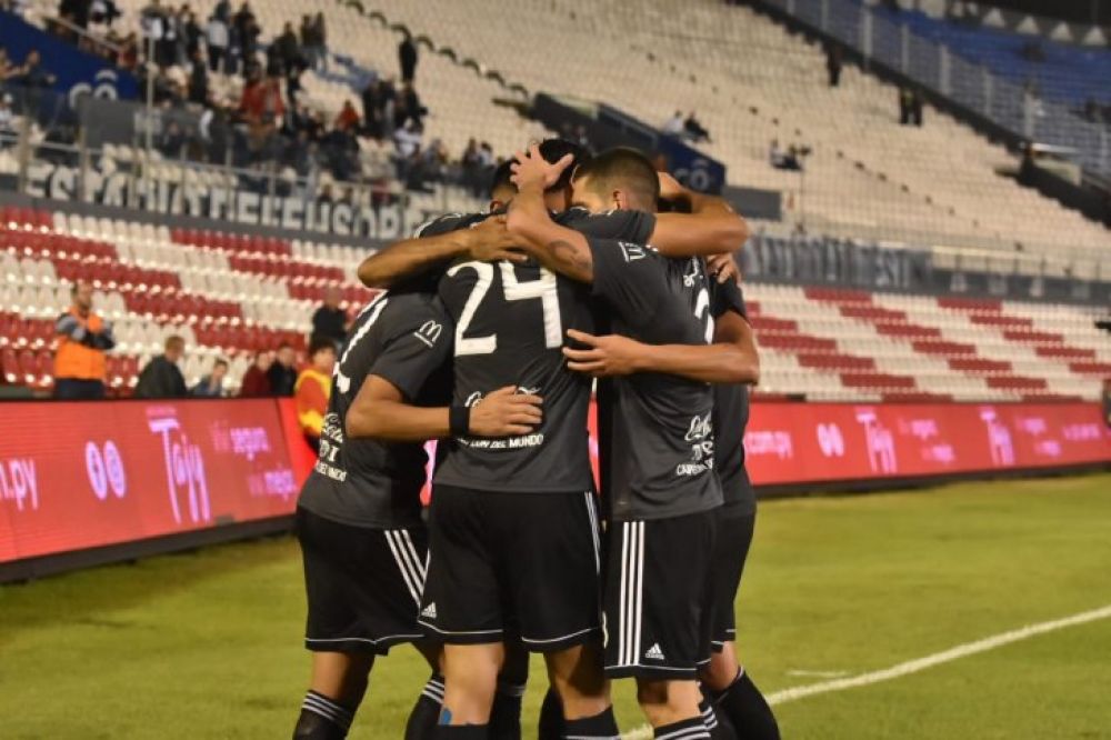 Olimpia gana confianza de cara al juego ante Liga de Quito