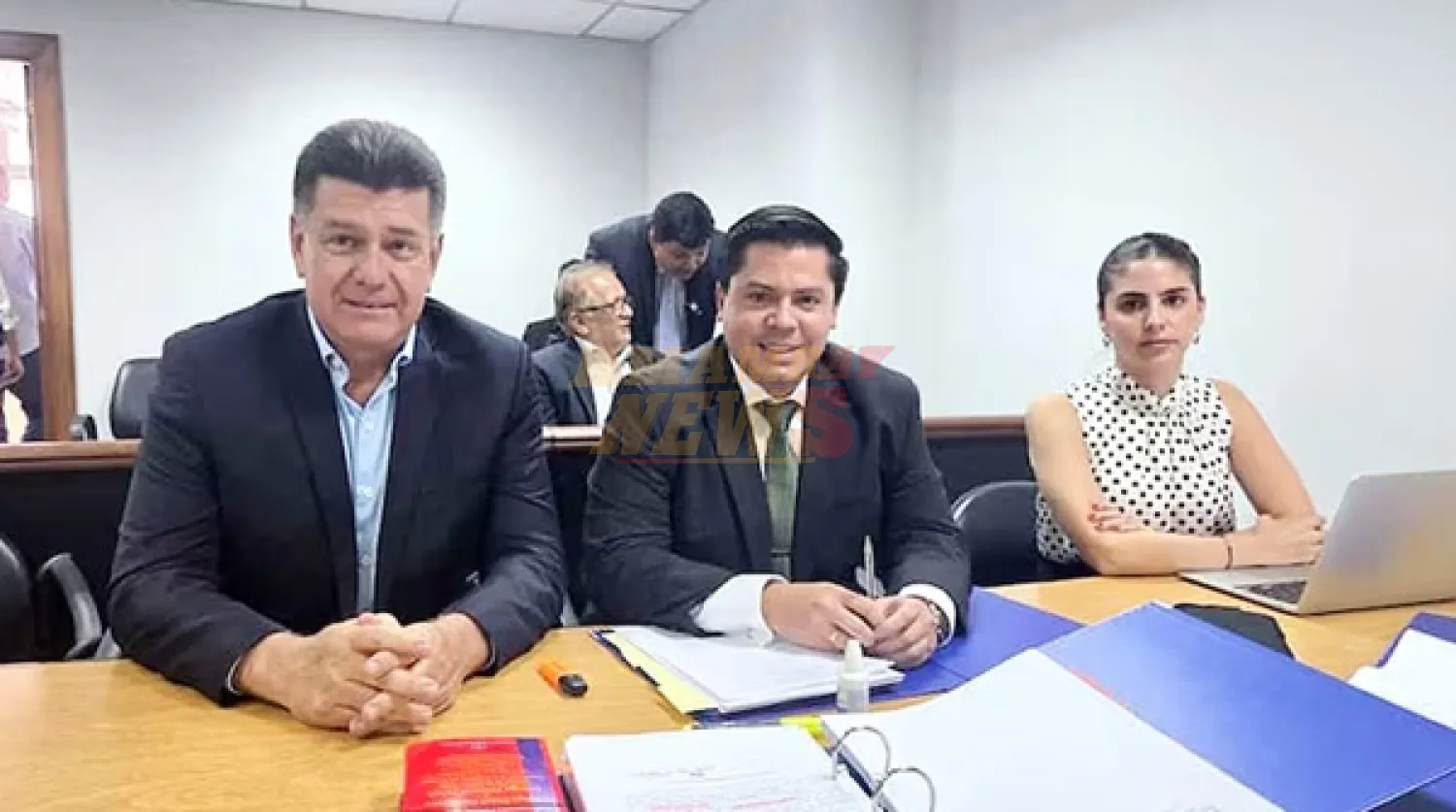 Caso facturas: Anulan acusación y sobreseen a Efraín Alegre