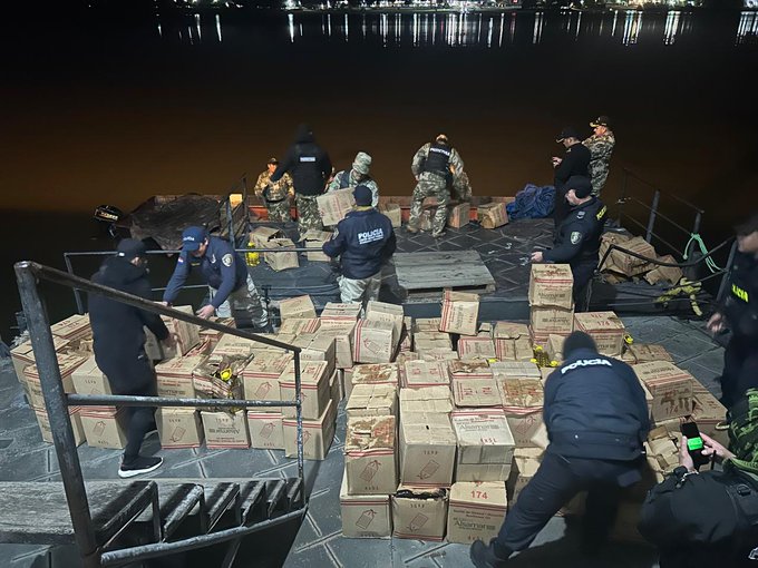 Prefectura Naval incauta productos de contrabando en el Río Paraguay