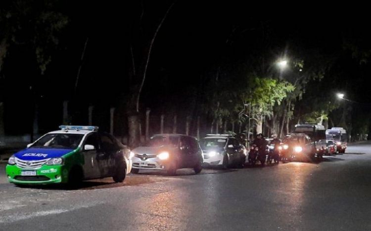 Argentina: Paraguayos detenidos por asalto a un estadounidense