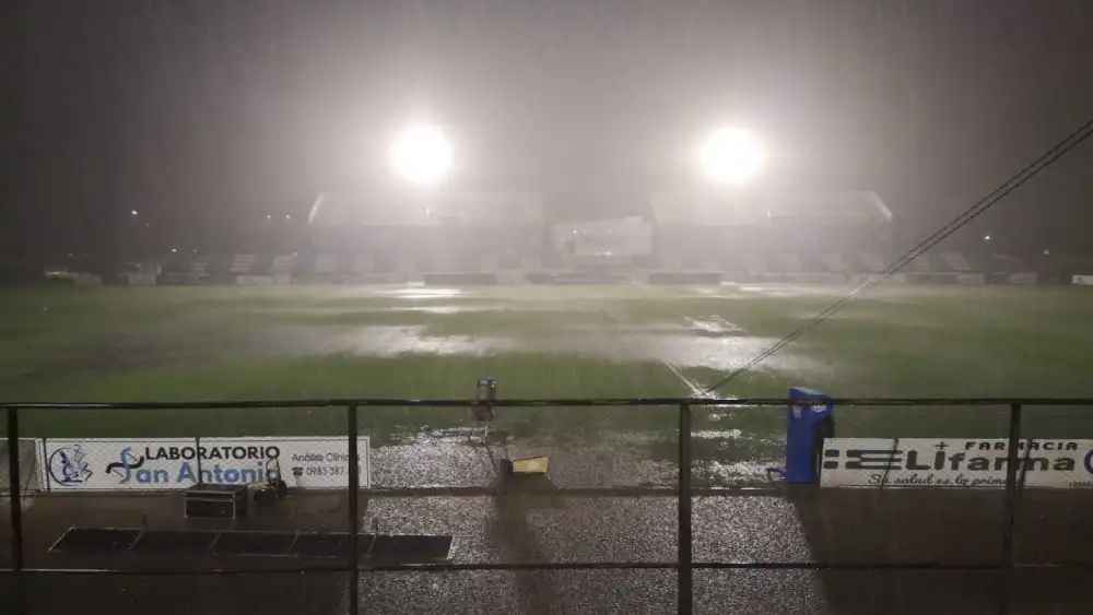 Guaireña y General Caballero se suspende por intensa lluvia