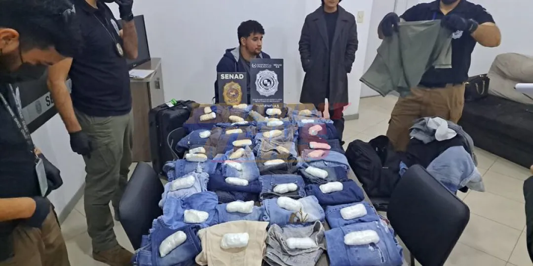 Aeropuerto: pasajero fue descubierto con cocaína en la maleta
