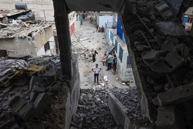 Un mortífero bombardeo de Israel golpeó una escuela en Gaza y dejó al menos 29 muertos