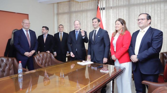 Seguridad, salud y educación figuran como prioridades en el presupuesto para el 2024