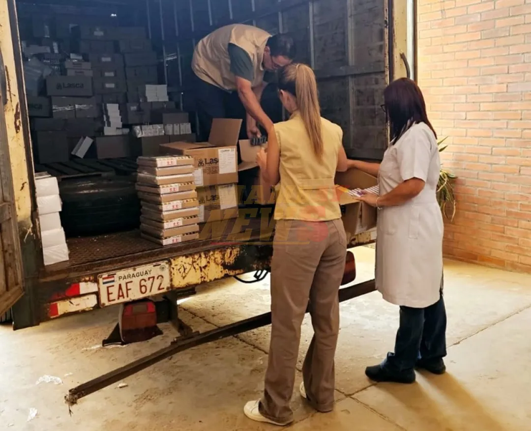 Provisión de insumos y medicamentos a regiones sanitarias garantiza tratamiento a pacientes