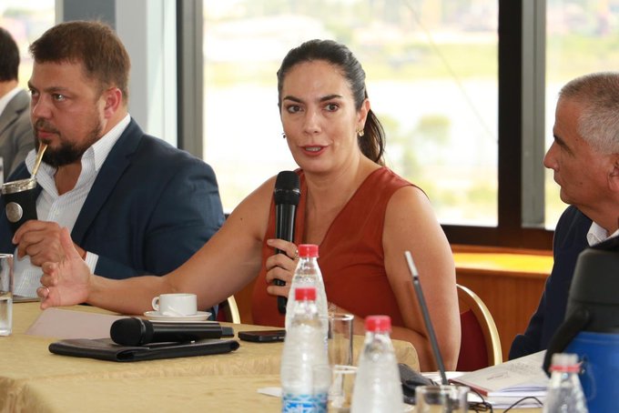Ministra de Obras reconoció mal estado de algunas rutas, pero alega poca disponibilidad de recursos