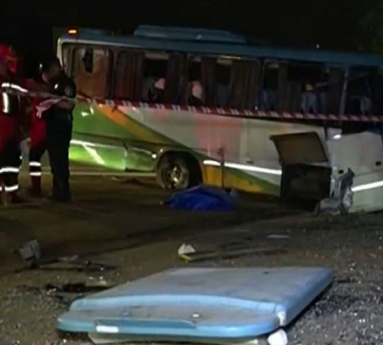 Vuelco de bus deja una fallecida y varios heridos en Capiatá
