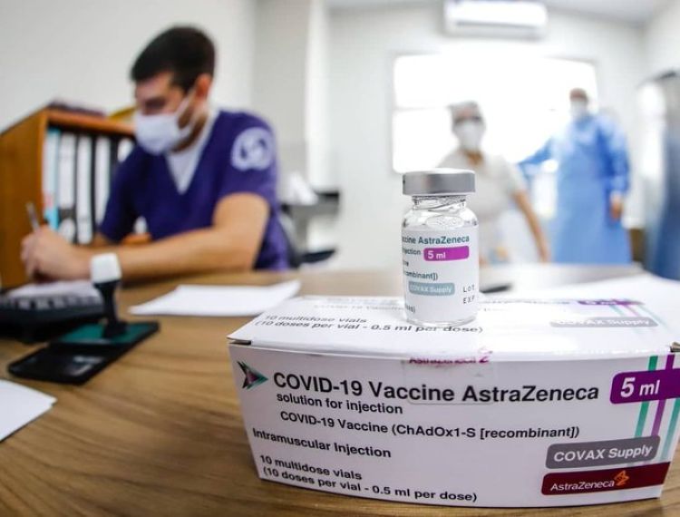 Arranca vacunación de refuerzo para personal de blanco y población de riesgo mayor de 50 años