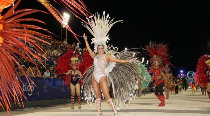 Carnaval de Encarnación: ventas para el primer día de los corsos superaron expectativas