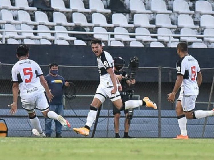 Olimpia castiga la ineficacia de Cerro y se queda con el superclásico