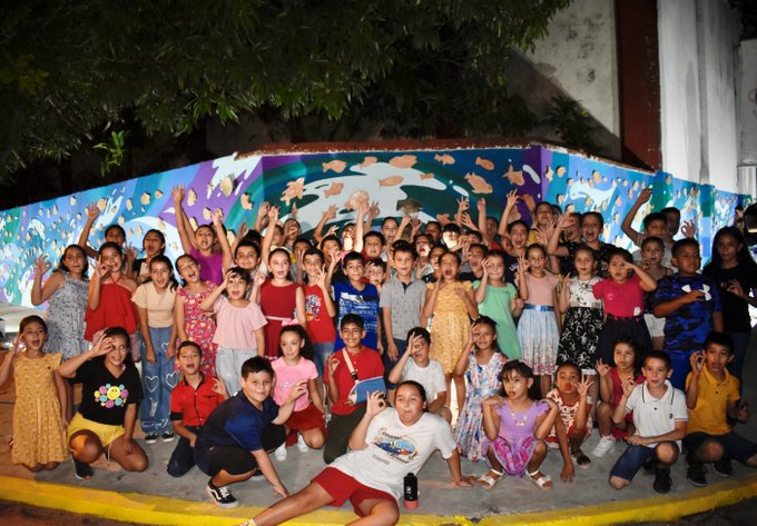 Mural artístico en Pilar con la participación de 150 niños y niñas
