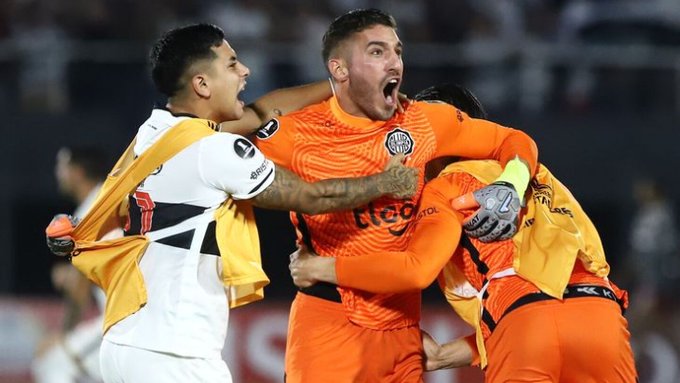 Gastón Olveira quiere ser paraguayo