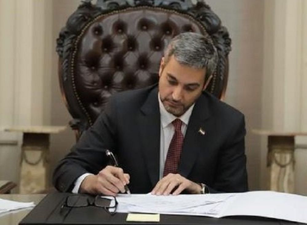 Marito promulga la Ley de Emergencia Penitenciaria