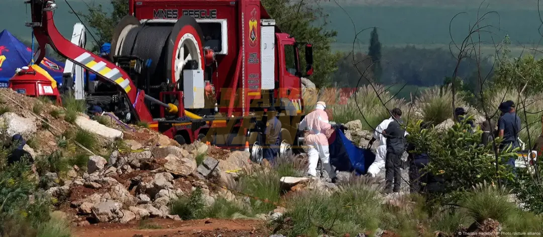 Suben a 60 los mineros clandestinos muertos en Sudáfrica