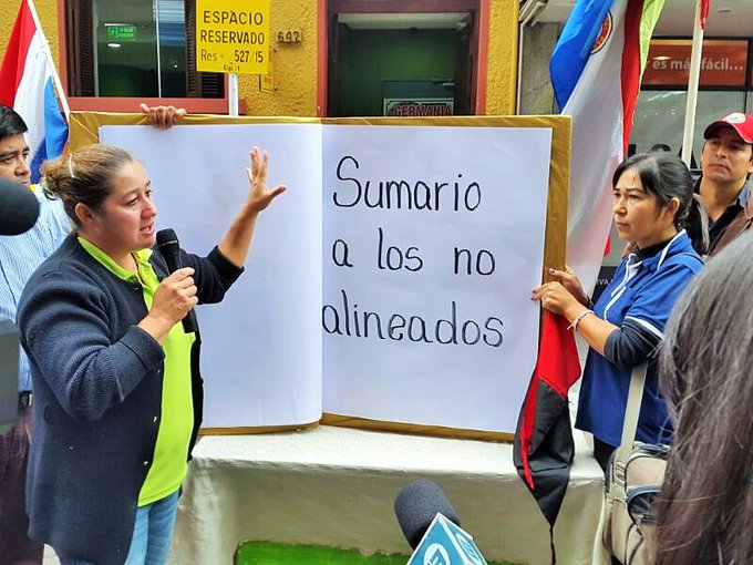 Denuncian falta de políticas de Estado para atender a docentes y alumnos