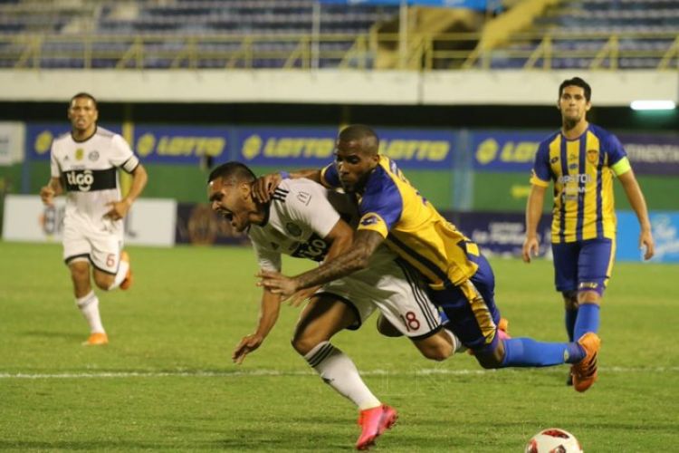 Olimpia recibe al nuevo Luqueño de Carlos Humberto Paredes