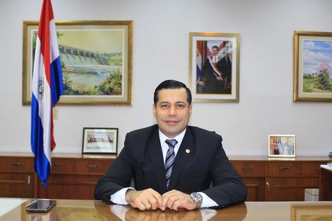 “En la ANDE por el momento continúa el señor Félix Sosa”