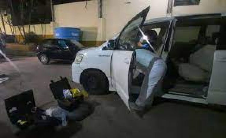 Hallan sangre en camioneta de ex cuñado de Dahiana Espinoza