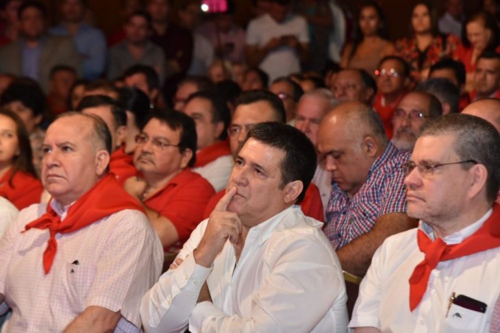 Cartes tendría que ser extraditado