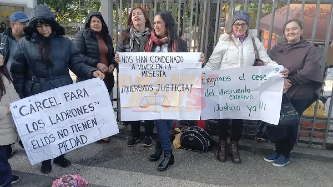 Mafia pagarés: víctimas protestan ante Corte Suprema