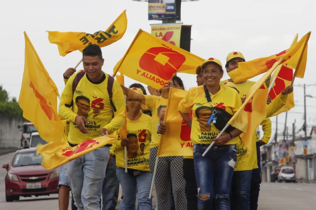 Ecuador llega a las elecciones con la prima de riesgo por debajo de los 1.000 puntos