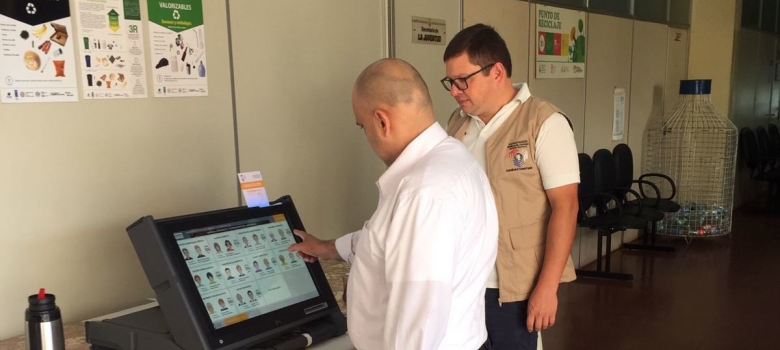 Electores tienen varias opciones para practicar el sistema de Voto Electrónico