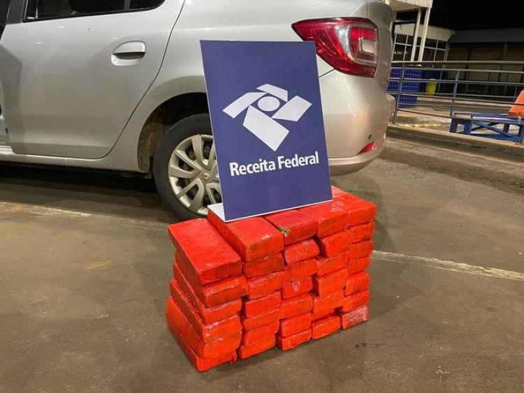 Incautan mas de 20 kilos de marihuana en el Puente de la Amistad