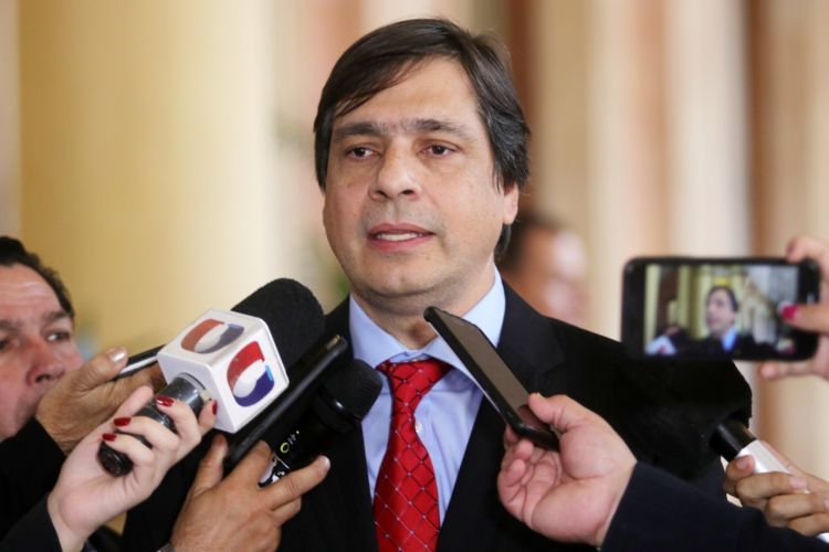 Nuevo presidente del IPS promete solucionar la falta de insumos y medicamentos